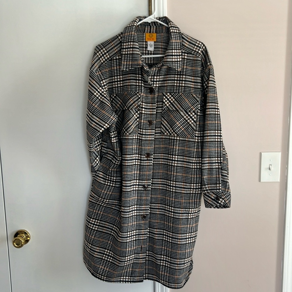 Ruby Rd. Long Shacket with pockets size L